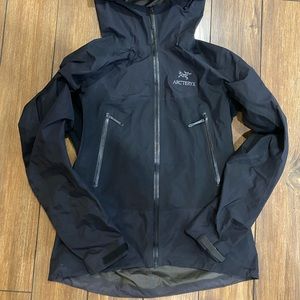 Arc’teryx Womens Beta SL Hybrid Jacket
